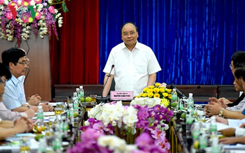 Prime Minister Nguyen Xuan Phuc visits new rural commune in Dak Lak - ảnh 1